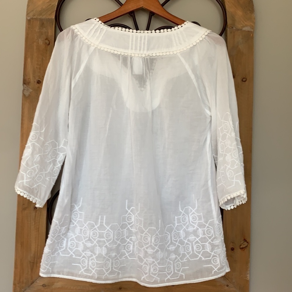 Esley sheer tunic embroidered top - Picture 3 of 5